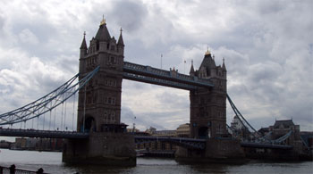 Tower Bridge i London